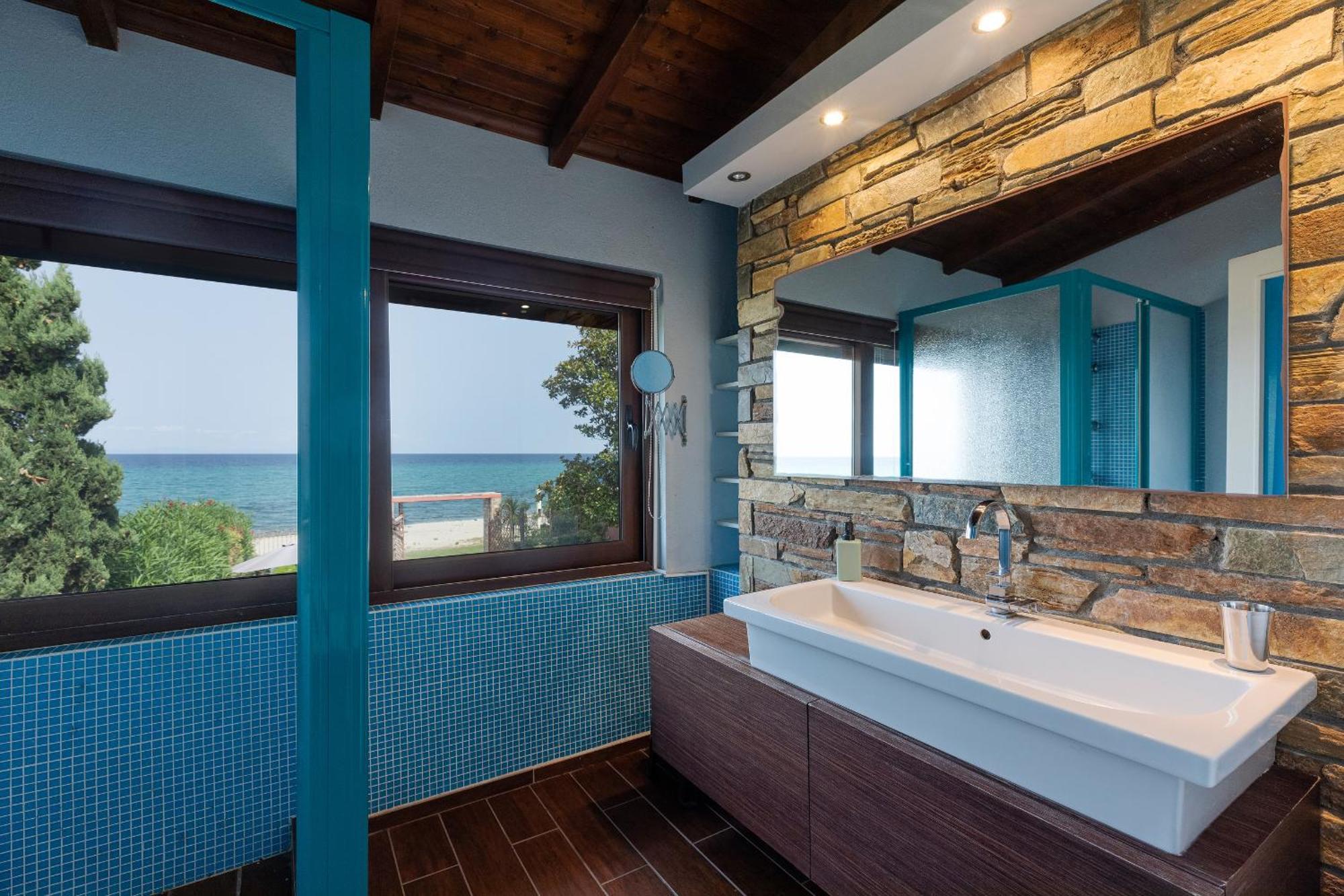 Efharis Beachfront Villa Platamonas Bagian luar foto